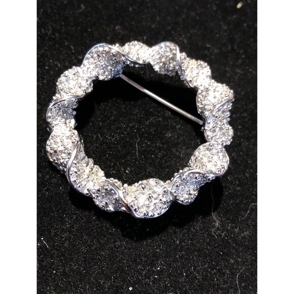 VINTAGE EMMONS SILVER TONE TWISTED WREATH BROOCH PIN - Picture 5 of 6